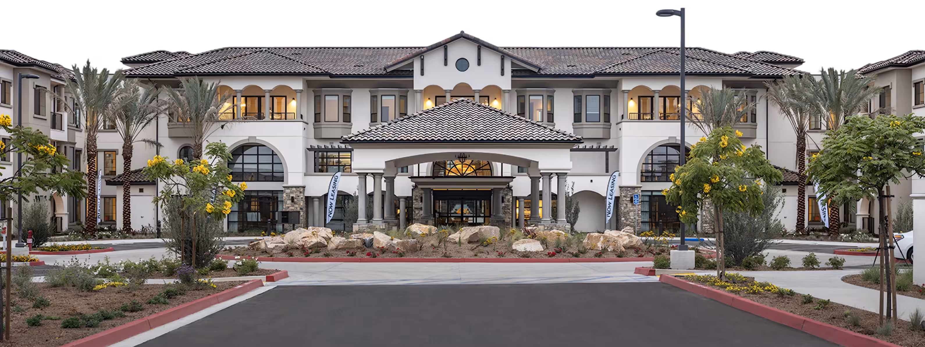 Silvergate Rancho Bernardo - Photo 1
